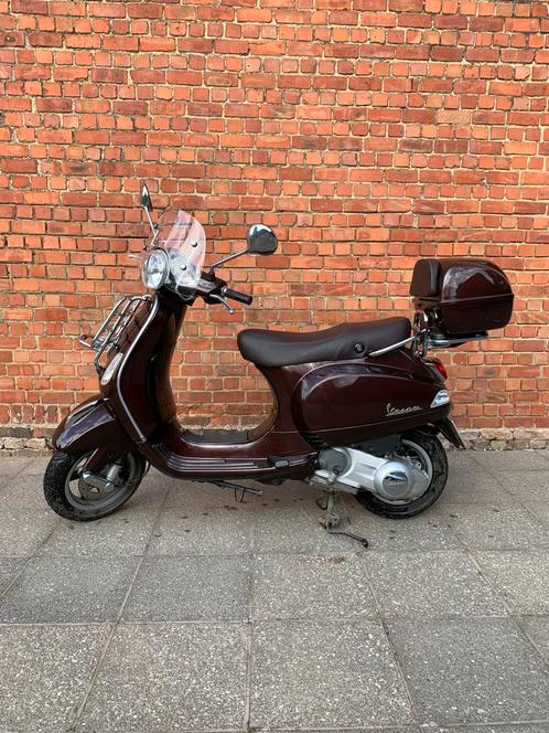 Vespa Piaggio 125cc + praktische benodigdheden, Fietsen en Brommers, Brommers | Vespa, Gebruikt, Overige modellen, Ophalen
