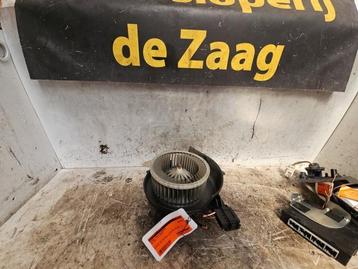 Kachel Ventilatiemotor van een Volkswagen Polo beschikbaar voor biedingen