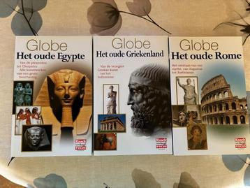 Globe, het oude Rome, Egypte en Griekenland beschikbaar voor biedingen