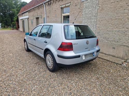 Volkswagen Golf 4, Auto's, Volkswagen, Particulier, Golf, Benzine, 5 deurs, Handgeschakeld, Ophalen
