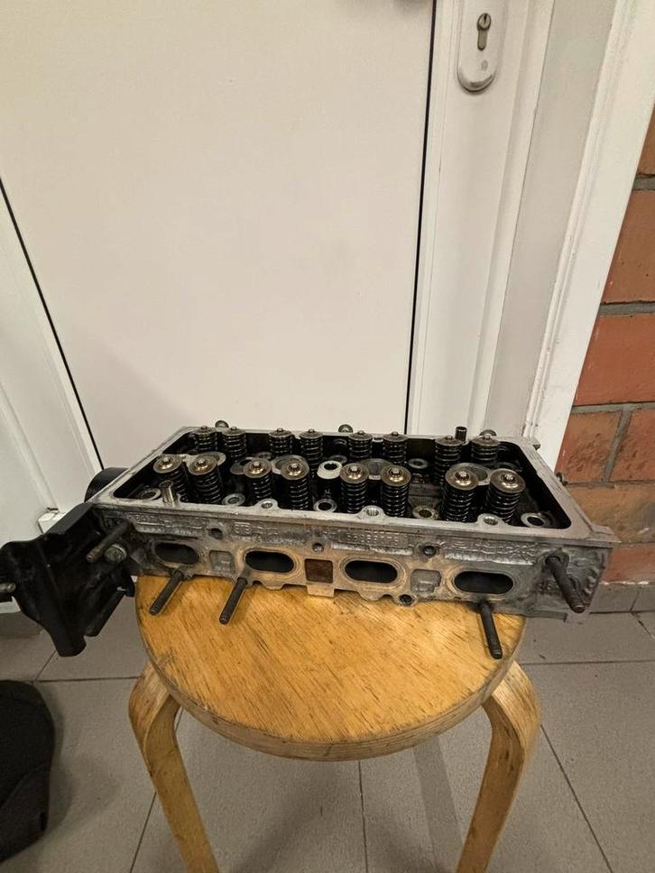Cilinder kop Abarth 180 pk 1.4 t-jet, Auto-onderdelen, Motor en Toebehoren, Alfa Romeo, Fiat, Gebruikt, Ophalen of Verzenden
