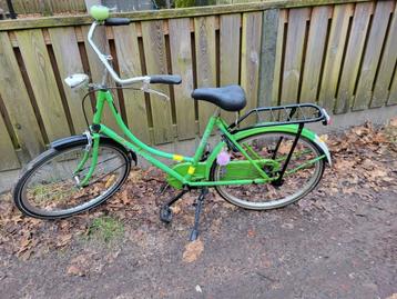 26 inch meiden omafiets HOLLANDIA  beschikbaar voor biedingen