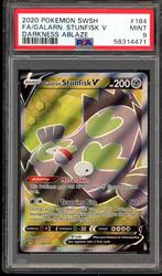 Galarian Stunfisk V PSA 9 - 184/189 - Darkness Ablaze 2020, Hobby en Vrije tijd, Verzamelkaartspellen | Pokémon, Verzenden, Zo goed als nieuw