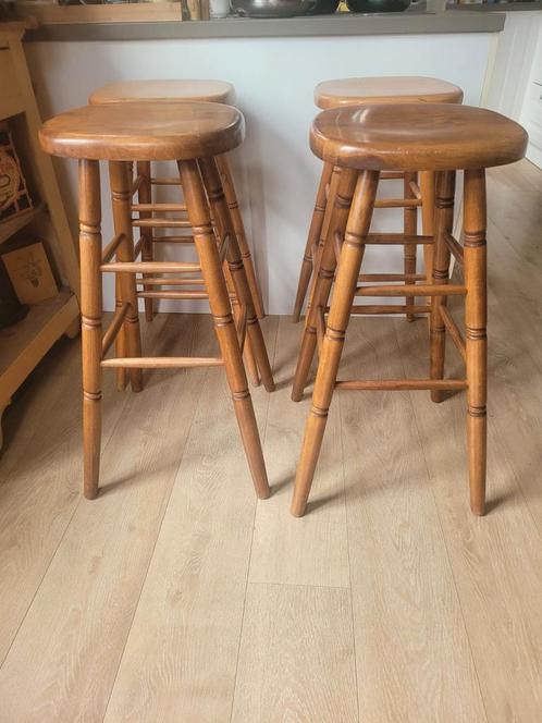 Set van 4 barkrukken, Huis en Inrichting, Barkrukken, Gebruikt, Hout, 4 krukken, Ophalen