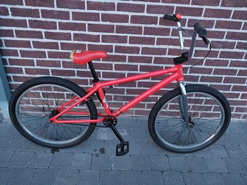 2014 Cult 24" BMX limited edition Simpsons, Fietsen en Brommers, Fietsen | Crossfietsen en BMX, Zo goed als nieuw, Ophalen