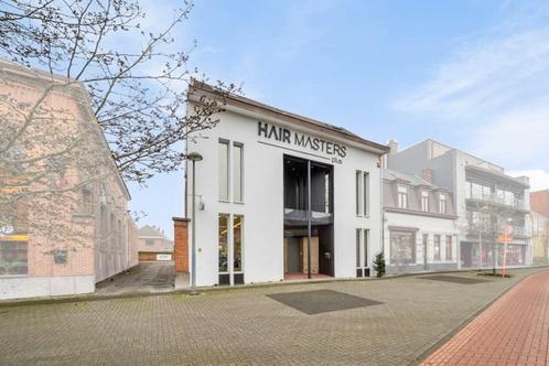 Uniek handelspand met woonst en parking op een toplocatie, Zakelijke goederen, Bedrijfs Onroerend goed, Huur