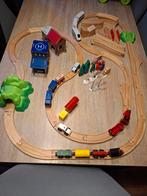 Grote houten treinset, Ophalen, Zo goed als nieuw