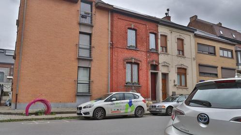Maison à vendre à Morlanwelz, 4 chambres, Immo, Huizen en Appartementen te koop, Vrijstaande woning, A+