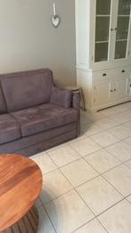 Slaapbank in dik leder (daim), Huis en Inrichting, Slaapkamer | Slaapbanken, Ophalen, Zo goed als nieuw