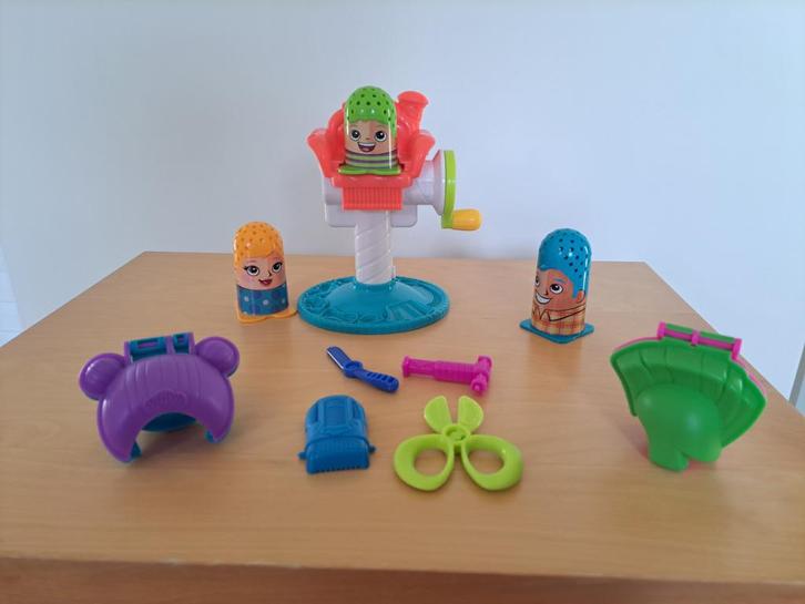 Play-Doh Knettergekke Kapsalon, Hobby en Vrije tijd, Knutselen, Zo goed als nieuw, Gereedschap of Accessoires, Ophalen