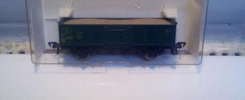 Vend wagon tombereau chargé ballast SNCB  beschikbaar voor biedingen