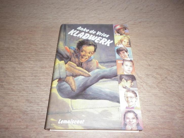 kladwerk - Anke De Vries - Lemniscaat, Boeken, Kinderboeken | Jeugd | 10 tot 12 jaar, Ophalen of Verzenden