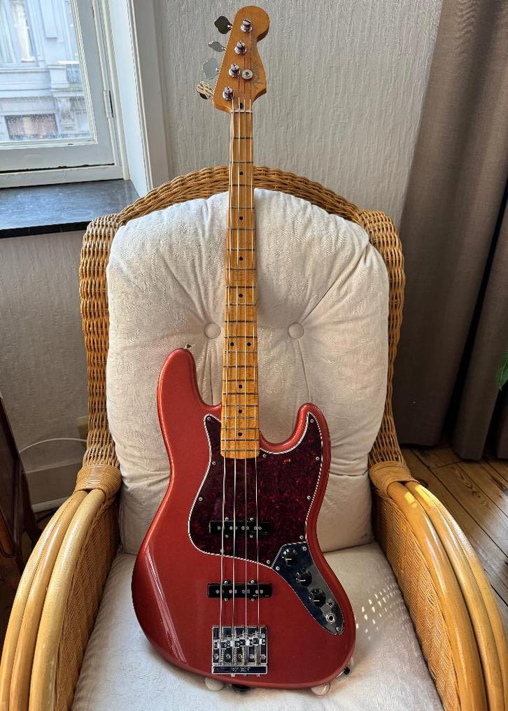 Fender Jazz Bass, Muziek en Instrumenten, Snaarinstrumenten | Gitaren | Bas, Zo goed als nieuw, Elektrisch, Ophalen