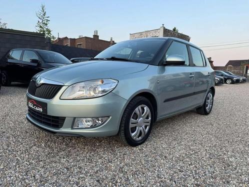 Skoda Fabia 1.2 CR TDi *12 mois de garantie* (bj 2011), Auto's, Skoda, Bedrijf, Te koop, Fabia, ABS, Airbags, Airconditioning