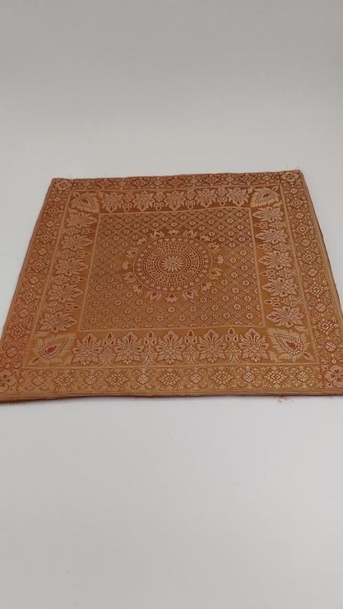 Prachtig kussenovertrek Goudgeel, Huis en Inrichting, Woonaccessoires | Kussens, Nieuw, Overige kleuren, Vierkant, Ophalen of Verzenden