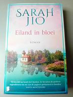 Sarah Jio - Eiland in bloei, Ophalen of Verzenden, Zo goed als nieuw, Sarah Jio