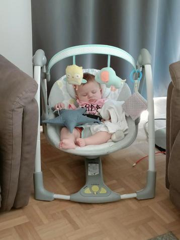 Baby schommelstoel  beschikbaar voor biedingen