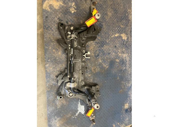 Subframe van een Ford Kuga, Autos : Pièces & Accessoires, Suspension & Châssis, Ford, Utilisé, 3 mois de garantie, Enlèvement ou Envoi