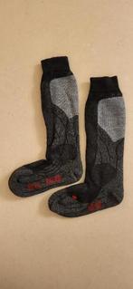 2 paar FALKE skikousen (4 stuks) - maat 31-34 - goede staat!, Enlèvement ou Envoi