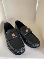 givenchy g loafers zwart goud logo mt 39, Instappers, Zo goed als nieuw, Zwart, Verzenden