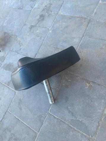 Stoel 103 Peugeot in staat, Ophalen, Zo goed als nieuw, Zadel