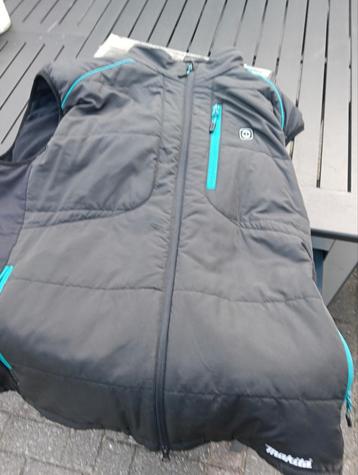 Verwarmde bodywarmer Makita beschikbaar voor biedingen