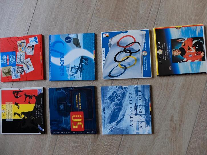 Médailles commémoratives et fleurs de coins, Verzamelen, Overige Verzamelen, Zo goed als nieuw, Ophalen of Verzenden