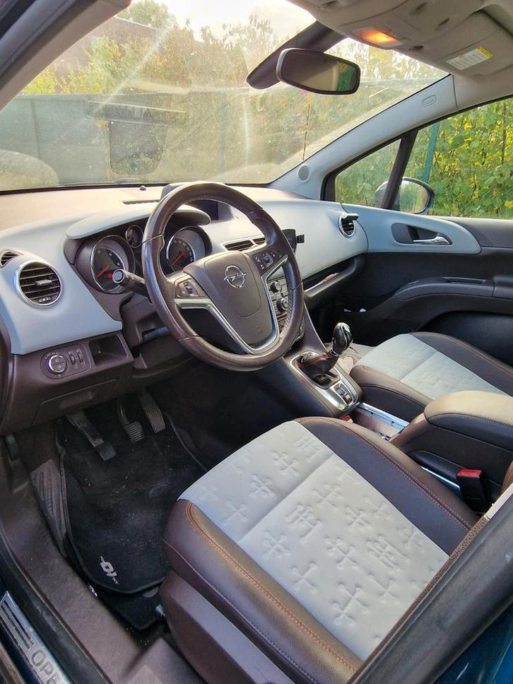 A vendre opel meriva 1.7l diesel 2011, Auto-onderdelen, Motor en Toebehoren, Ophalen