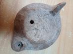 Antiek en origineel olielampje uit Carthago, Antiek en Kunst, Antiek | Verlichting, Ophalen of Verzenden