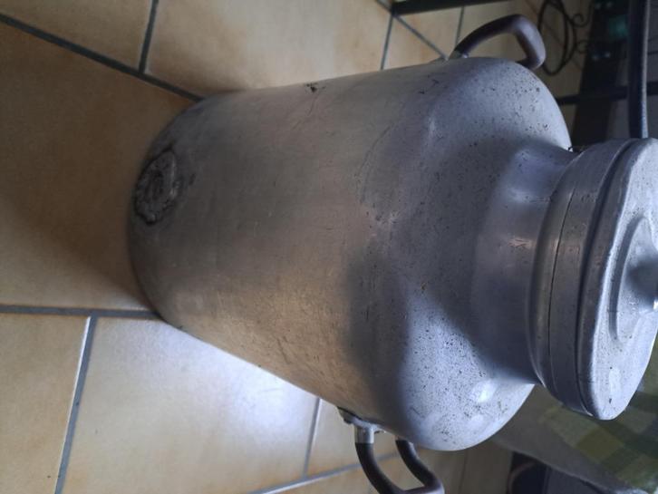 Ancien bidon à lait, Antiek en Kunst, Antiek | Keramiek en Aardewerk, Ophalen