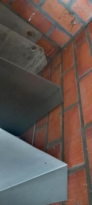 Inox wandplaten 1mm dik, met haakse lippen beschikbaar voor biedingen