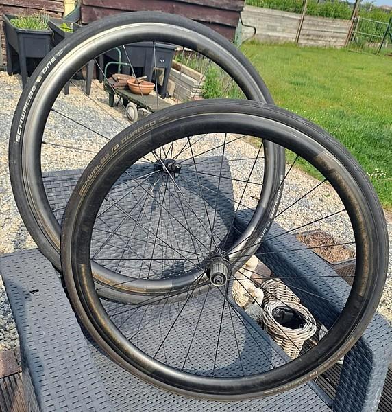 Carbon wielen STEALTH 40mm. (bandjes) Prima staat., Fietsen en Brommers, Fietsonderdelen, Racefiets, Wiel, Ophalen