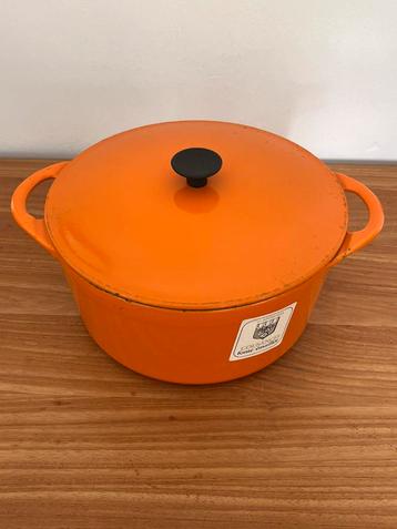 OVENSCHOTEL COUANCES LE CREUSET beschikbaar voor biedingen