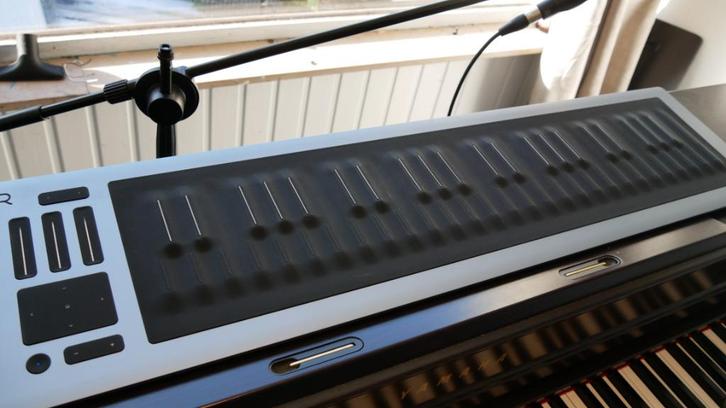 Seaboard 2 (refurbished door ROLI), Muziek en Instrumenten, Midi-apparatuur, Zo goed als nieuw, Ophalen