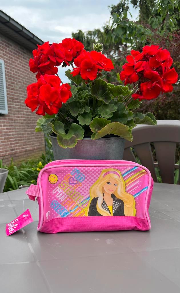 Splinternieuwe vintage Barbie toilettas (Mattel), Handtassen en Accessoires, Toilettassen, Nieuw, Meisje, Roze, Ophalen of Verzenden