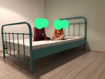 Bed 120 x 200, Huis en Inrichting, Ophalen, Gebruikt, Overige kleuren, Leuk