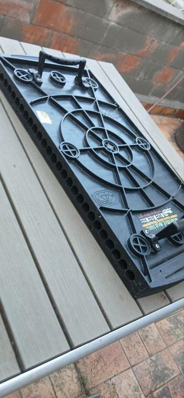 Roltafels voor boilies beschikbaar voor biedingen