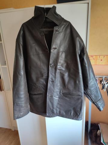 Leren jas  beschikbaar voor biedingen
