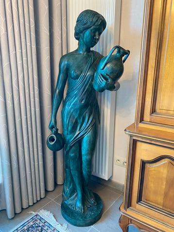 Bronzen beeld/fontein circa 1m50 hoog. Nieuwstaat! beschikbaar voor biedingen