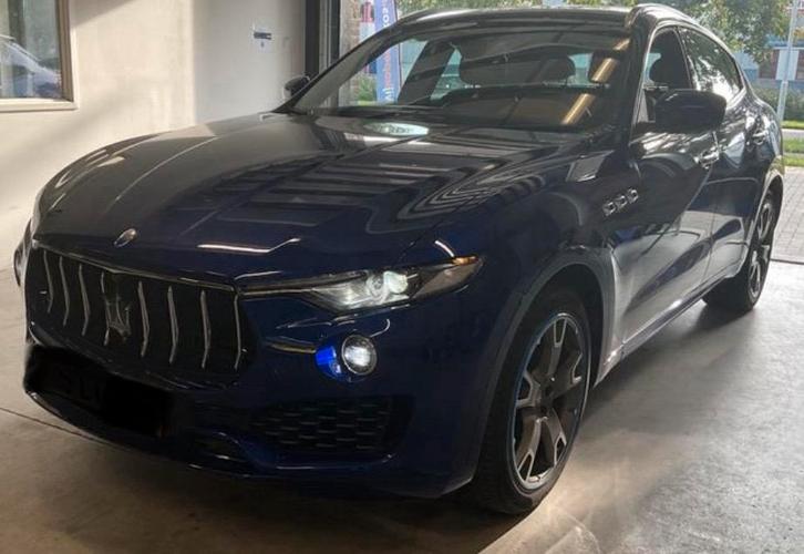 Maserati Levante 3.0i V6 Gran Lusso Q4/Pano/Leer/Full!, Auto's, Maserati, Particulier, Levante, 360° camera, 4x4, ABS, Achteruitrijcamera