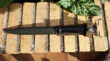 FAL Rodhesie bajonet  beschikbaar voor biedingen