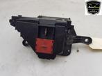 ZEKERINGKAST Mercedes-Benz C (W205) (|A2055401850|), Auto-onderdelen, Gebruikt, Mercedes-Benz