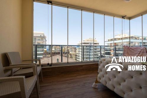 2+1 appartement met designrenovatie en drie grote balkons, Immo, Buitenland, Turkije, Appartement, Stad