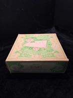 Vintage Avon, Hostess Fancy, jaren 70, Verzamelen, Retro, Ophalen of Verzenden, Persoonlijke verzorging