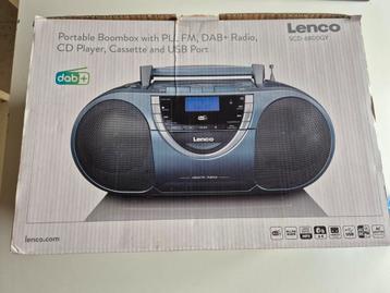 Radio fm dab+ cd speler cassettes speler mp3 speler en sd  beschikbaar voor biedingen