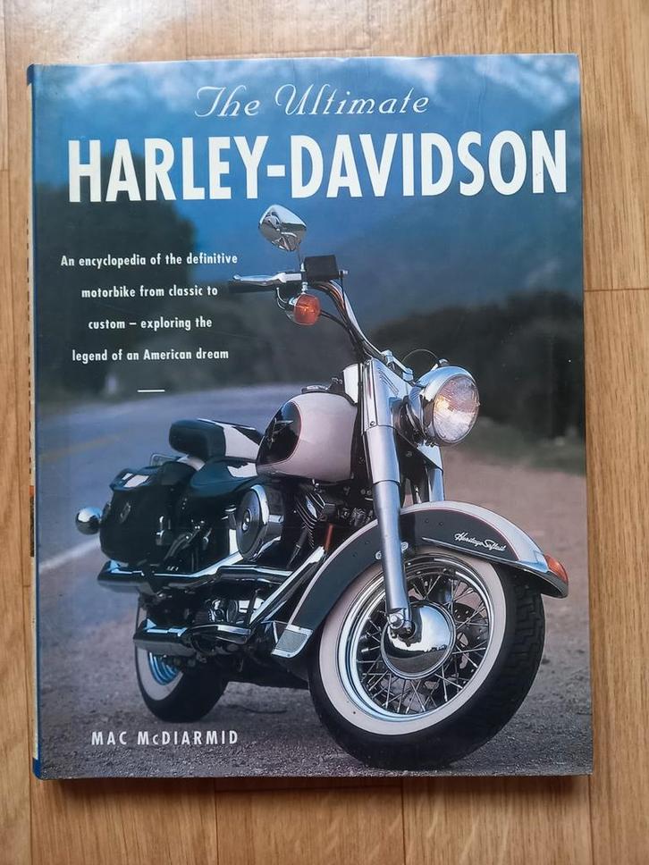 THE ULTIMATE HARLEY-DAVIDSON, Boeken, Motoren, Zo goed als nieuw, Ophalen of Verzenden