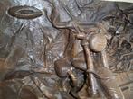 Tableau-sculpture moto en cuir, Ophalen