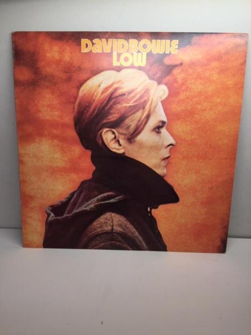 LP - David Bowie - Low ( First Edition Vinyl ), Cd's en Dvd's, Vinyl | Rock, Zo goed als nieuw, Poprock, 12 inch, Ophalen of Verzenden