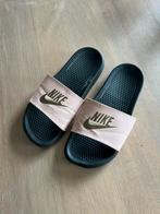 Chausson Nike, Vêtements | Femmes, Chaussures, Enlèvement ou Envoi, Rose, Sandales de bain