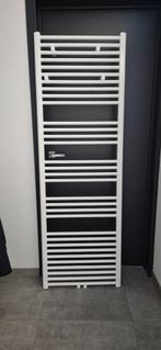 Nieuwe handdoekradiator, Doe-het-zelf en Bouw, Verwarming en Radiatoren, Ophalen, Nieuw